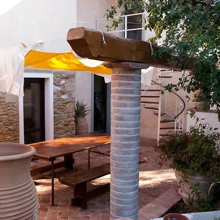 Casa Anna A In Toscana Con Piscina 피에트라산타